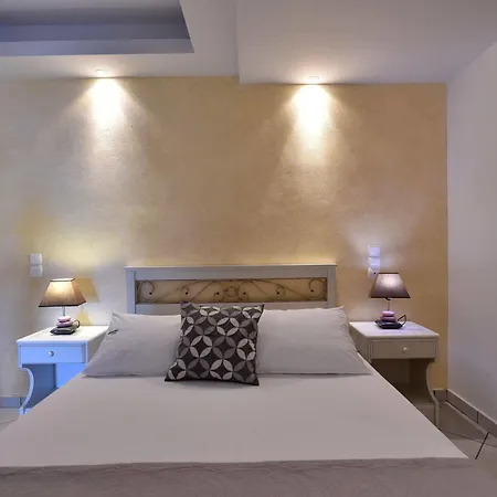 Otel Alexandros And Páros